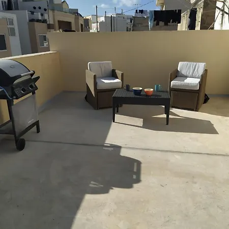 Apartment Sunshine Apartment With A Private Roof Terrace