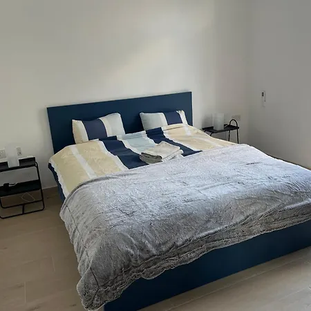 Apartman Sunshine With A Private Roof Terrace