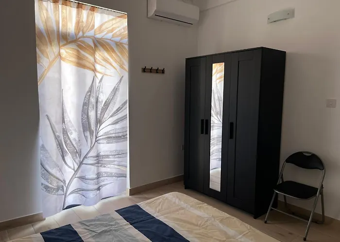 Sunshine With A Private Roof Terrace Apartment Tal-Hriereb