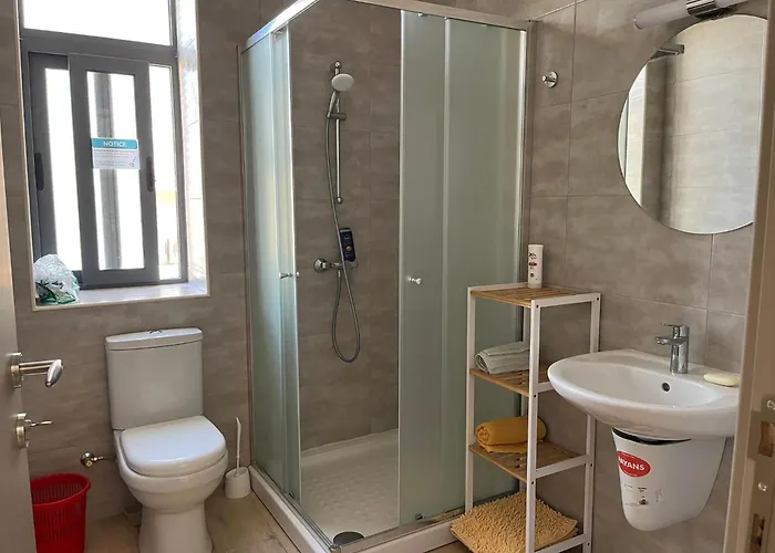 Sunshine With A Private Roof Terrace *